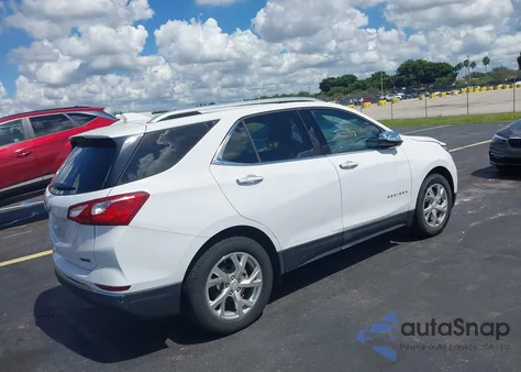 2018 Chevrolet Equinox Premier z USA, uszkodzony, nr VIN 3GNAXMEV1JL342452